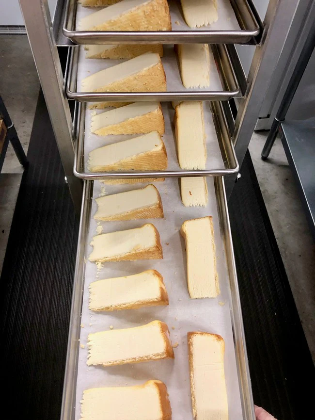 Freeze Dried Fully Cooked Sliced Cheesecake - Image 5
