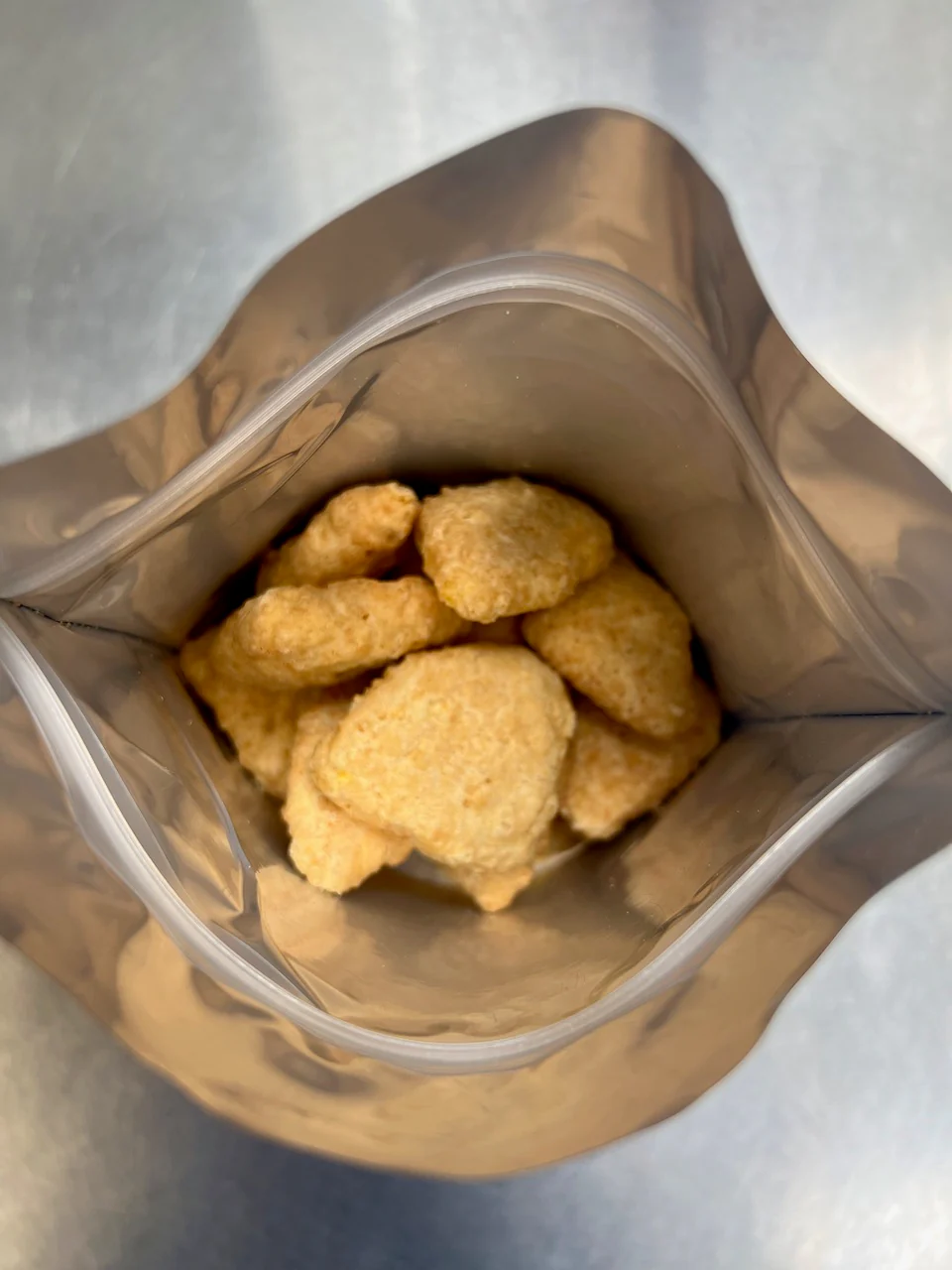 Freeze Dried Macaroni and Cheese Wedges - Image 4